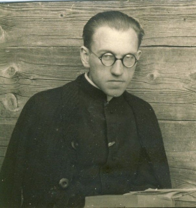 Wystawa fotografii o. Stefana Dzierżka SJ  z okazji 20. rocznicy śmierci