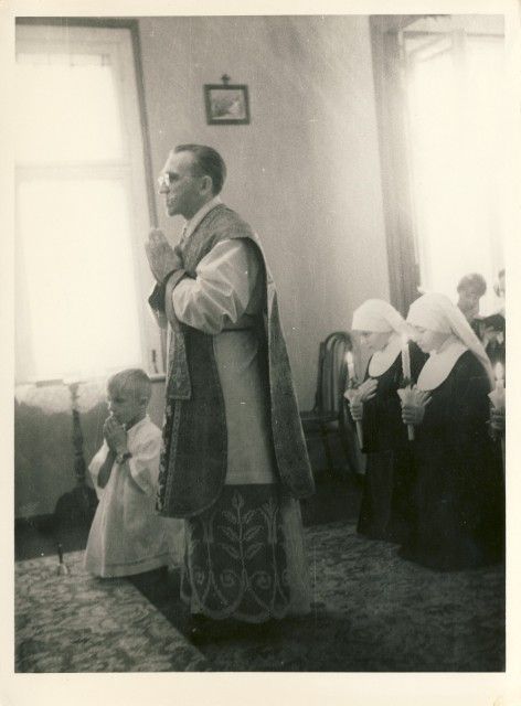 Wystawy fotografii o. Stefana Dzierżka SJ z okazji 20. rocznicy śmierci