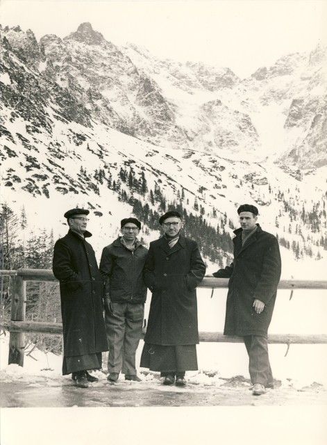 Wystawy fotografii o. Stefana Dzierżka SJ z okazji 20. rocznicy śmierci